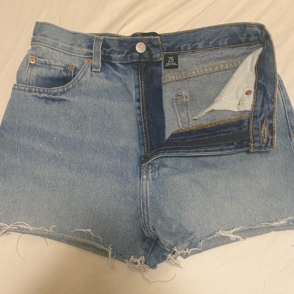 BDG Girlfriend High Rise Shorts - Picture 6 of 12